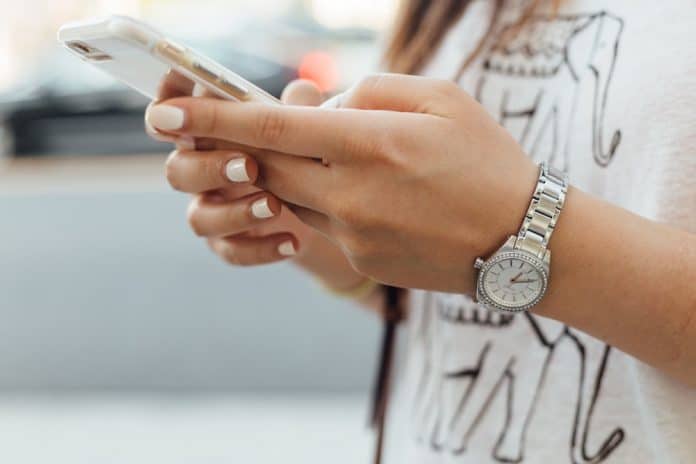 Les sms qui font craquer les hommes