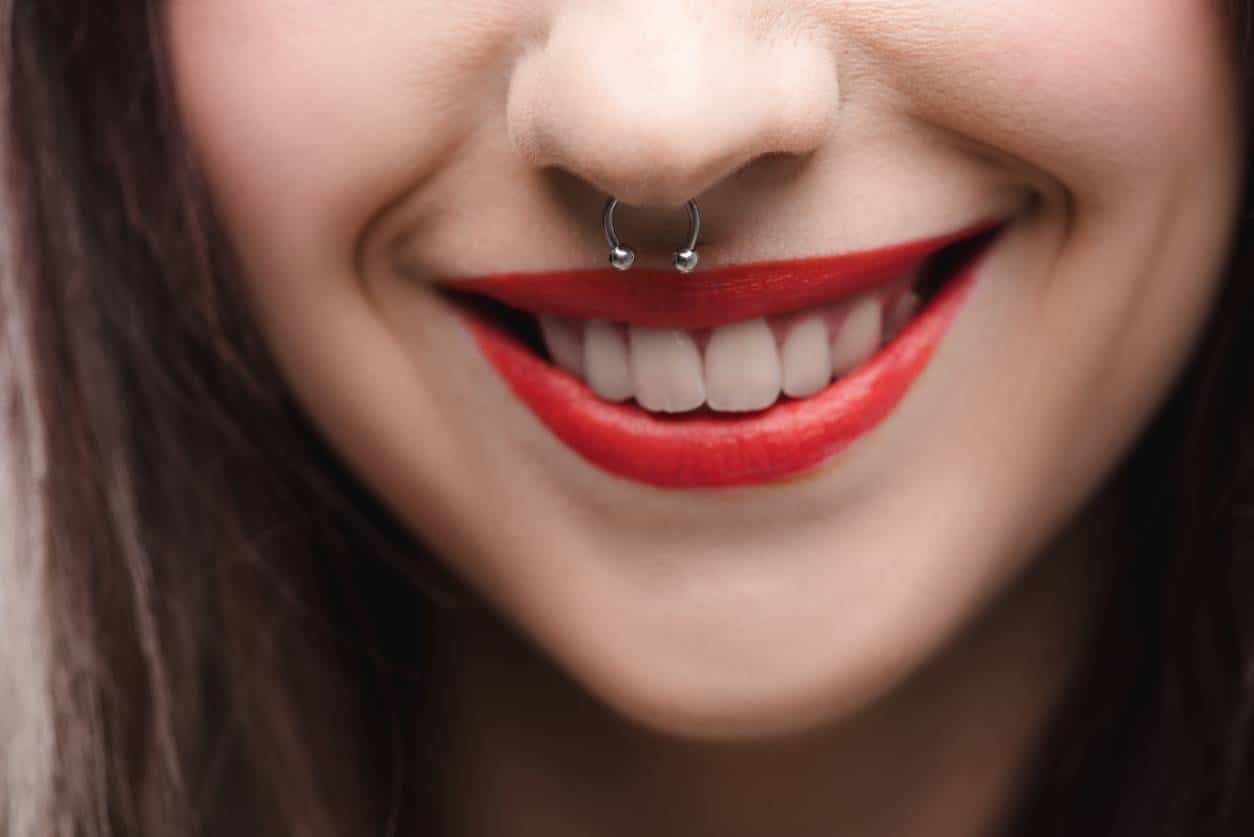 piercing fer à cheval