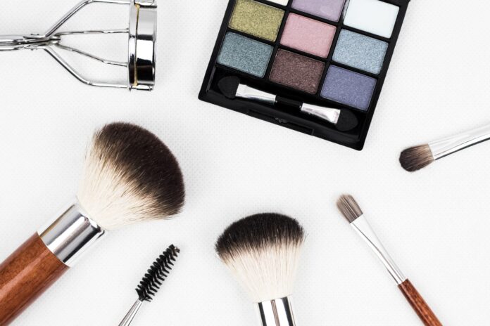 accessoires beaute indispensables femme